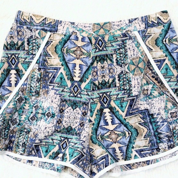 Forever 21 Casual Shorts Small Pull-On Boho - Picture 2 of 4